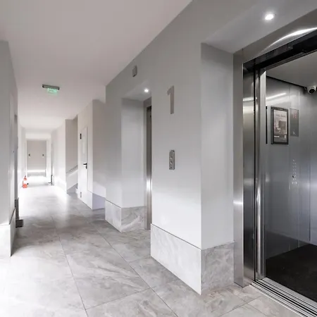 Cloud9 Noir - Modern Design *