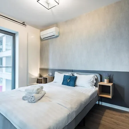 Cloud9 Noir - Modern Design *