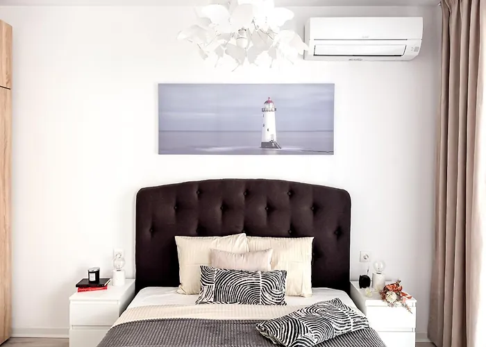 Cloud9 Noir - Modern Design * بوخارست