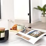 Cloud9 Noir - Modern Design