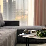 Cloud9 Noir - Modern Design Apartament Bucureşti