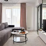 Cloud9 Noir - Modern Design