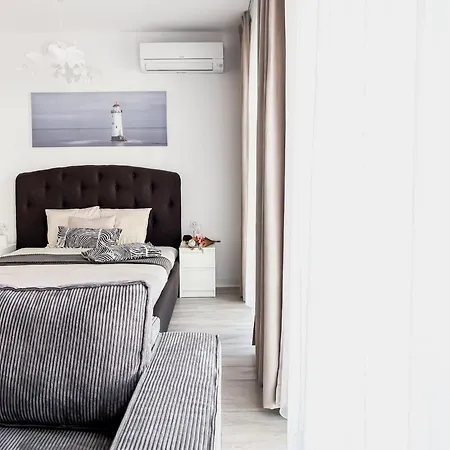 Apartman Cloud9 Noir - Modern Design *