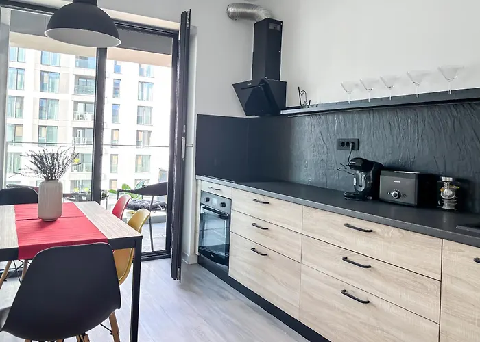 Cloud9 Noir - Modern Design * Bükreş