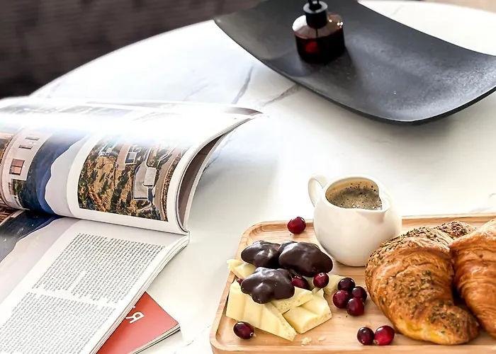 Cloud9 Noir - Modern Design * Bükreş