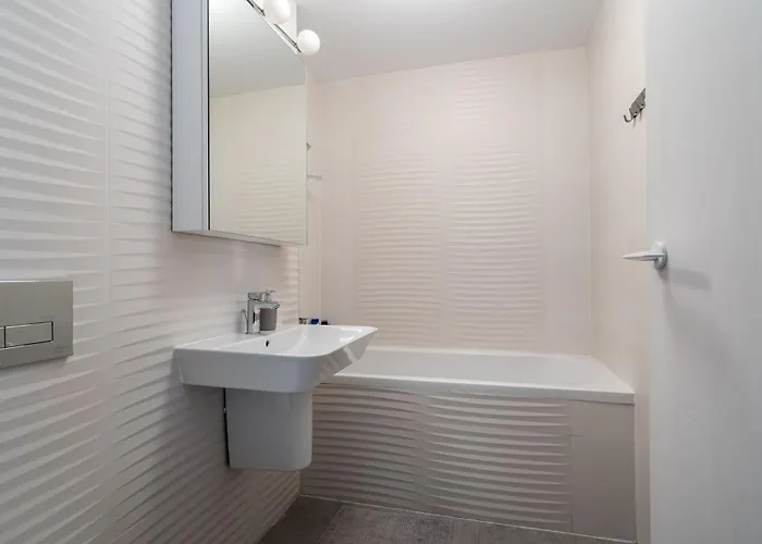 Daire Cloud9 Noir - Modern Design *