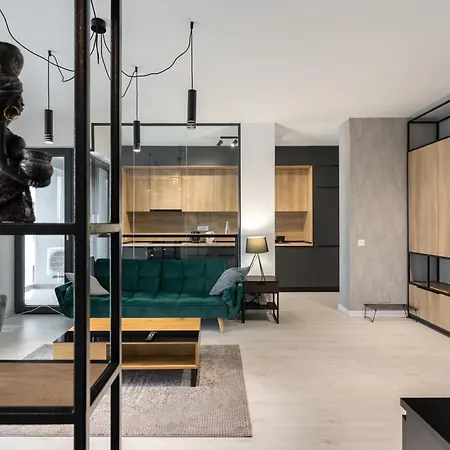 Апартаменти Cloud9 Noir - Modern Design *