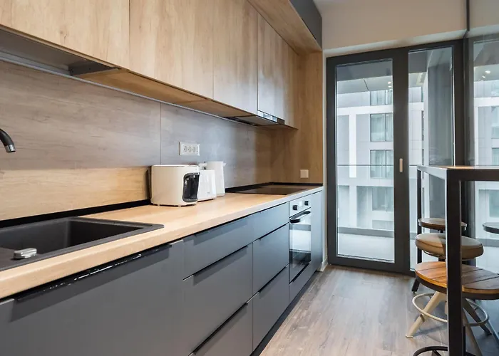 Cloud9 Noir - Modern Design Apartamento *