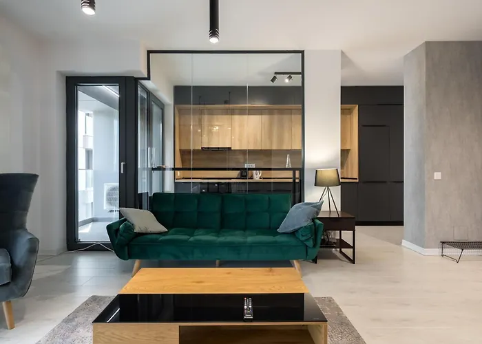 Cloud9 Noir - Modern Design Bucarest